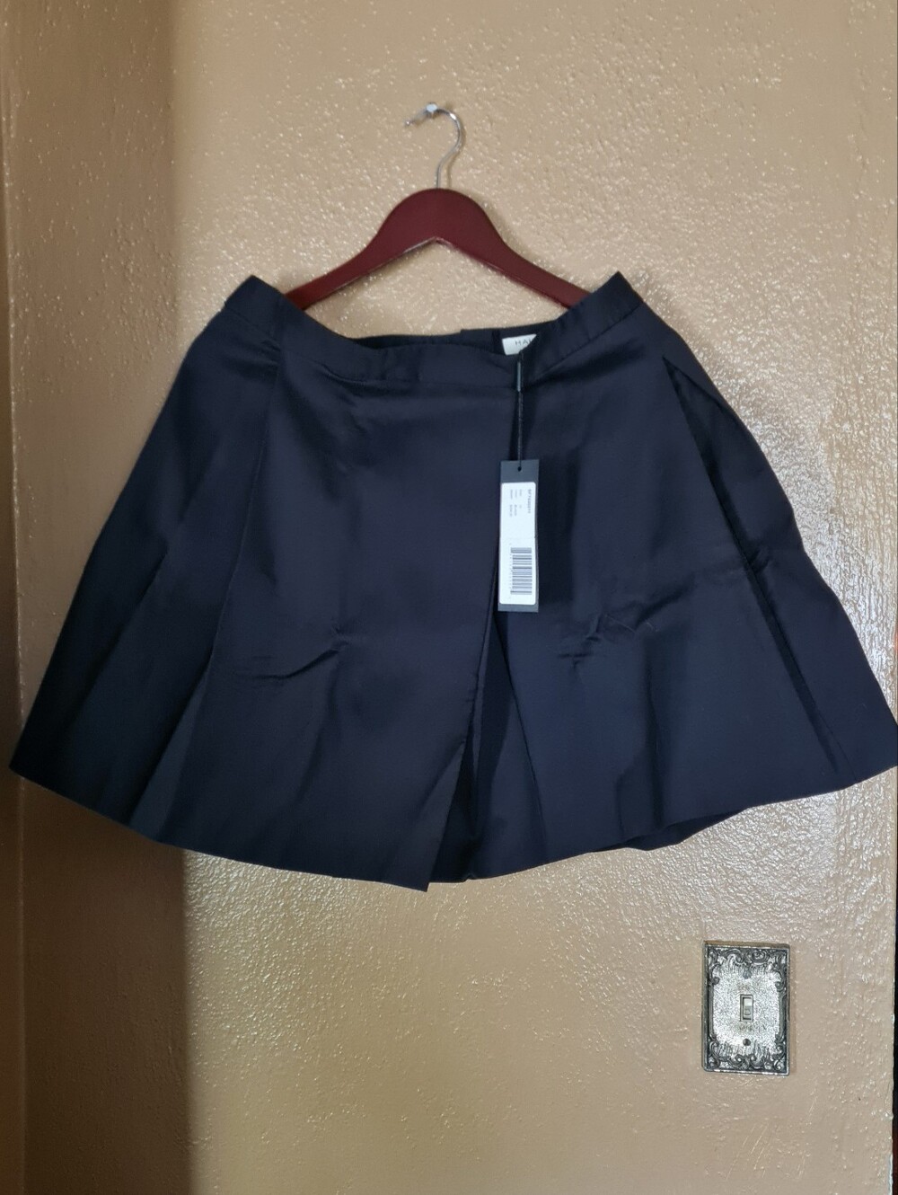Halston Heritage Black A-Line Mini Skirt with Pockets